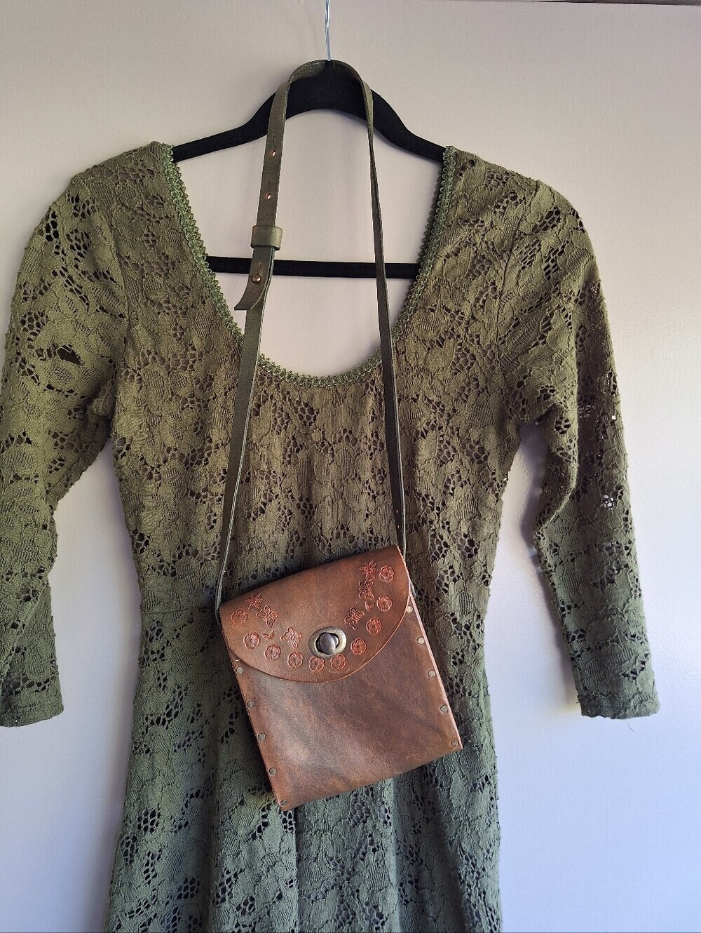 J Leather Creations Vintage Wood & Leather Crossbody Bag Butterfly Tooled Boho🦋